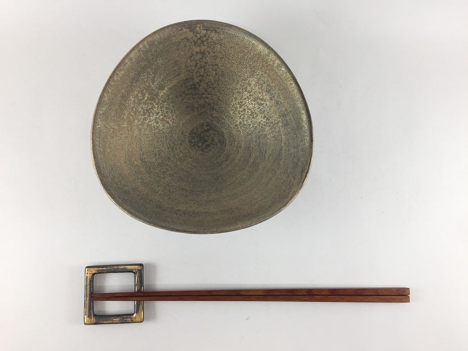 【SALE】145三角丸鉢　黒金　15cm　有田焼【訳あり】