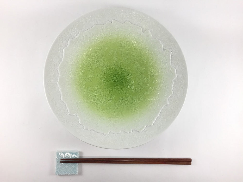 【SALE】250稜線彫平鉢　内光緑泡　25cm　有田焼【訳あり】