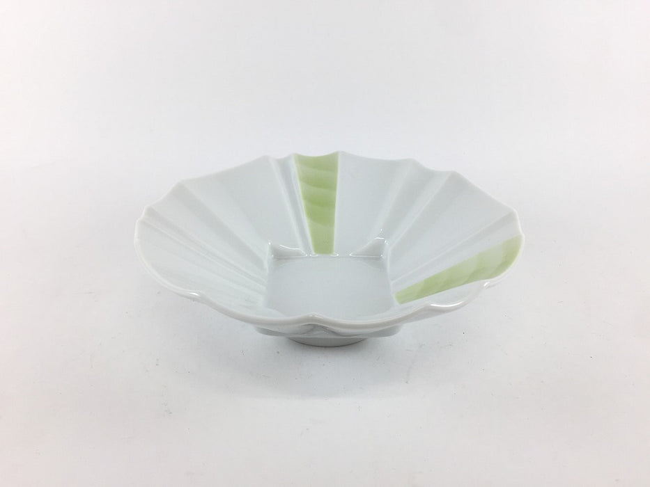 【SALE】14cm切子鉢　緑ウェーブ　14.5cm　有田焼【訳あり】