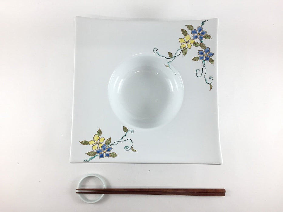 【SALE】乳白色釉鉄線花　正角内丸7寸鉢　20.5cm　有田焼【訳あり】