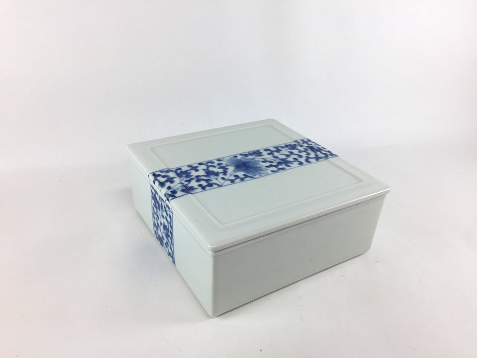 【SALE】染付花唐草4.2寸正角蓋物(一段)　13cm　有田焼【訳あり】