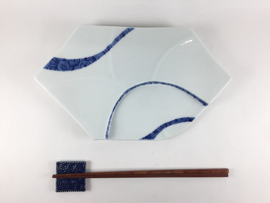 【SALE】水面皿　染渦花リボン　26cm　有田焼【訳あり】
