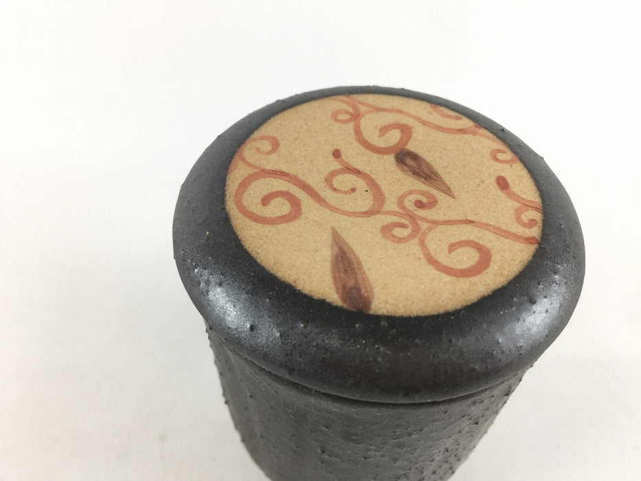 【SALE】黒朱唐草.筒蓋物　6cm/150cc　有田焼(j.R)【訳あり】