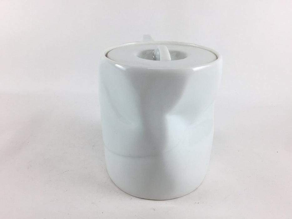 【SALE】白磁300cc片口酒器　11cm 　波佐見焼(j.R)【訳あり】