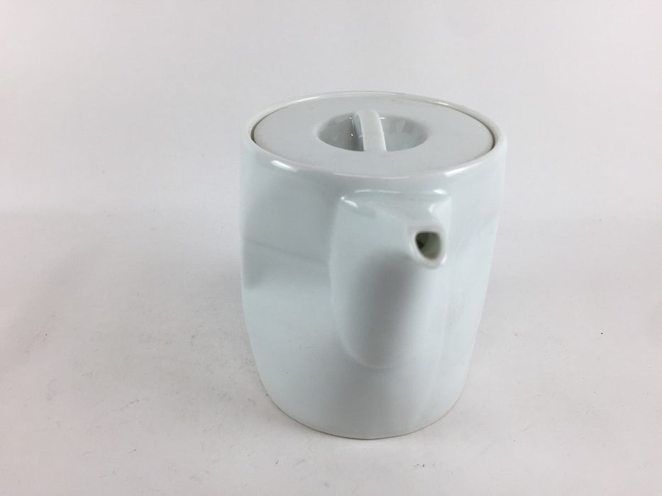 【SALE】白磁300cc片口酒器　11cm 　波佐見焼(j.R)【訳あり】