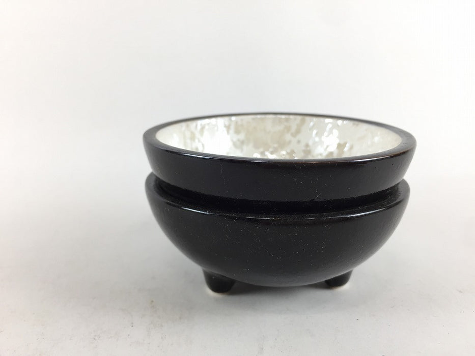 【SALE】ラスター黒　三ツ足チョコ　7cm 　有田焼(j.R)【訳あり】