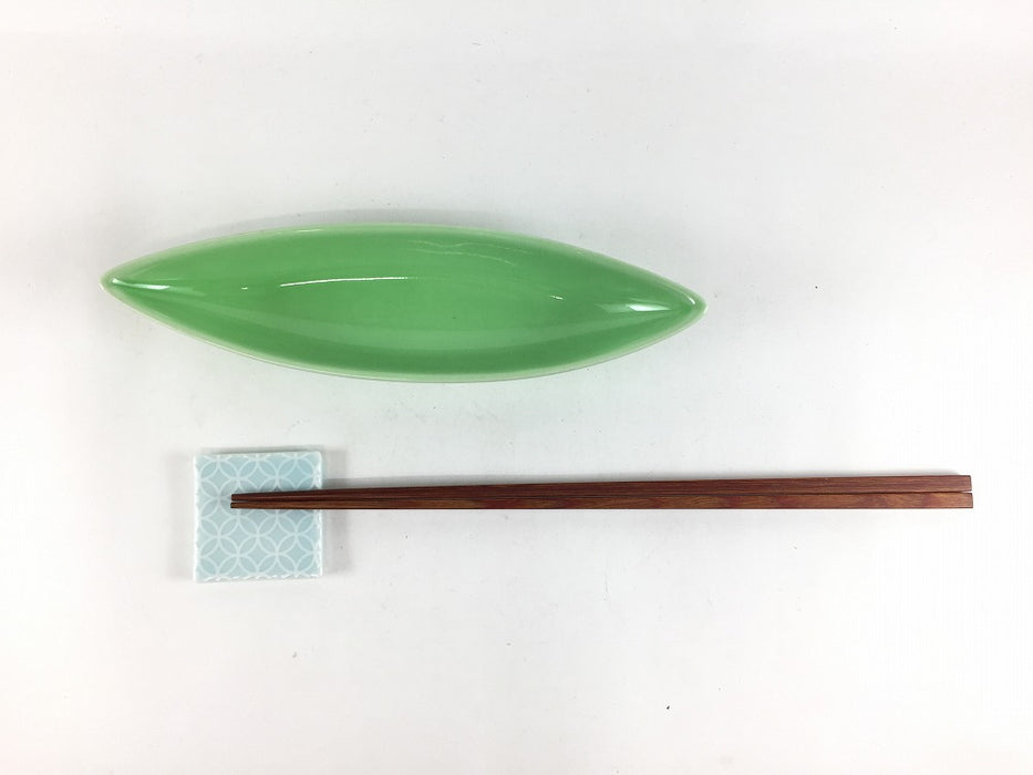 【SALE】18cm笹舟小鉢.緑 　有田焼(j.R)【訳あり】