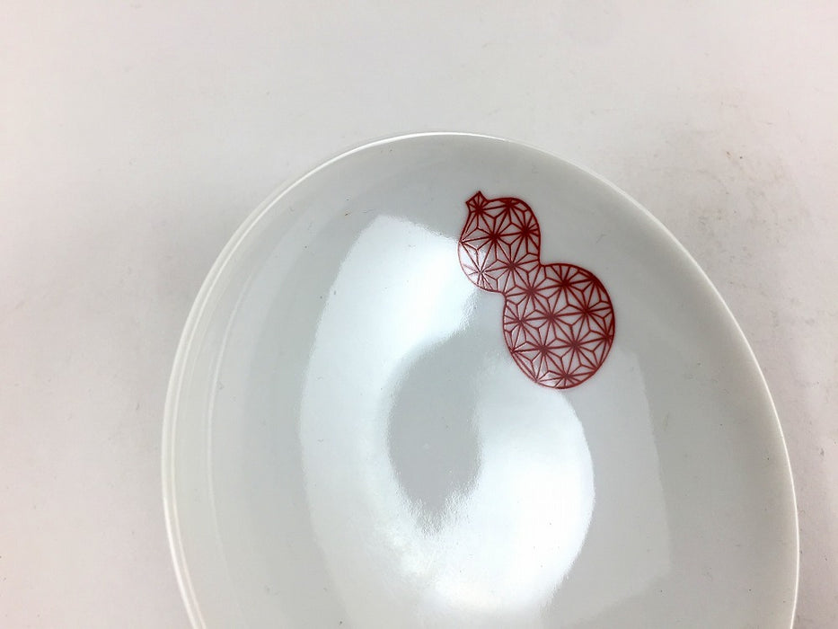 【SALE】95小皿　麻ﾉ葉六瓢赤　9.5cm　伊万里焼【訳あり】