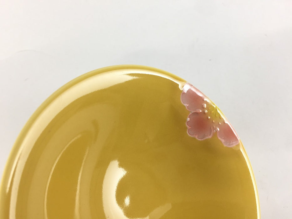【SALE】9.5cm馬上盃　黄/赤花　有田焼【訳あり】