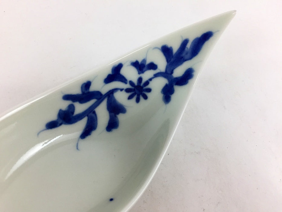 【SALE】花弁小付　遊唐草　5cm　有田焼【訳あり】