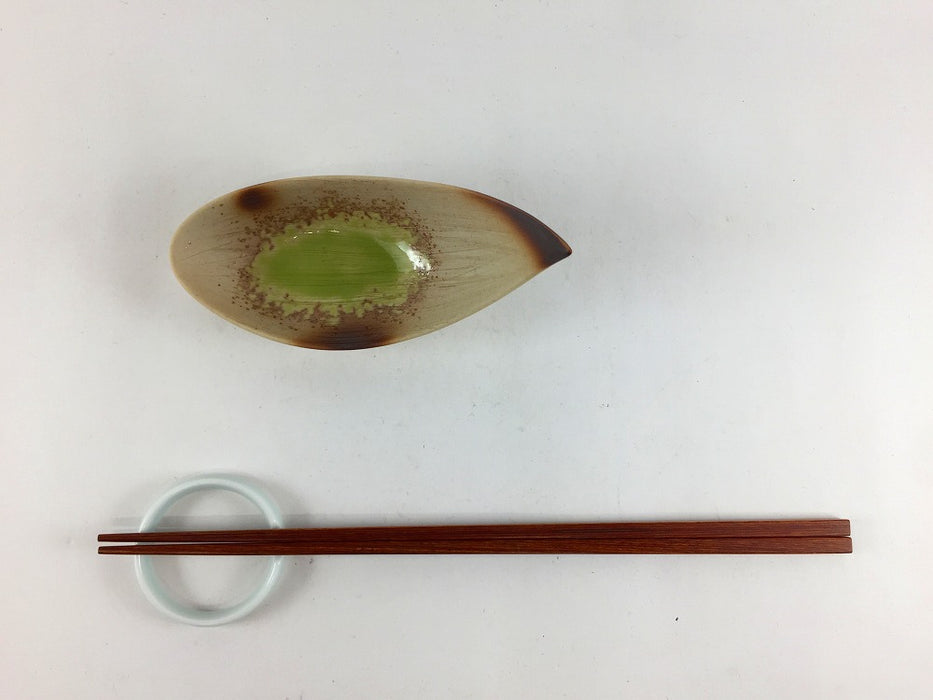 【SALE】花弁小付　焼〆黄緑　5cm　有田焼【訳あり】