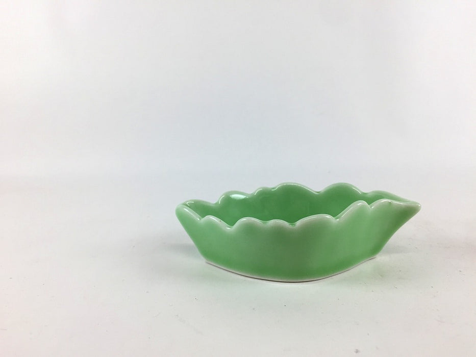 【SALE】葉珍味　黄緑　9cm　有田焼【訳あり】