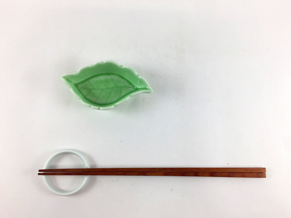 【SALE】葉珍味　黄緑　9cm　有田焼【訳あり】