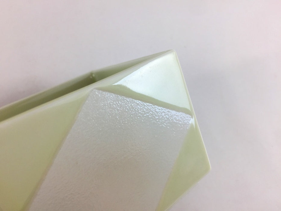 【SALE】正角箱　クリーム菱文　7cm　有田焼【訳あり】