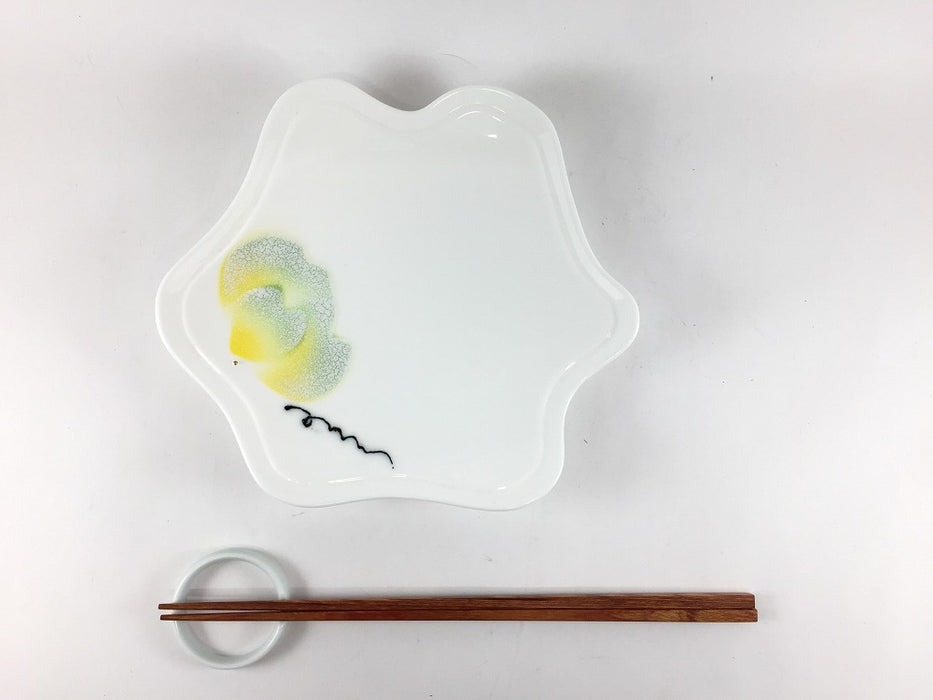 【SALE】星型フルーツ皿　ピーチ(若草)　18.5cm　有田焼【訳あり】