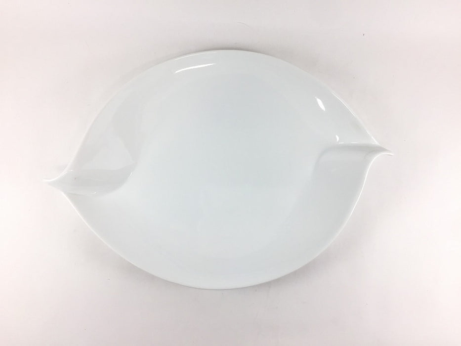 【SALE】リーフ皿　白磁　29.5cm　有田焼【訳あり】
