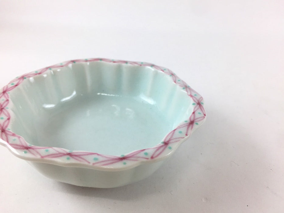 【SALE】釉ﾘ江七宝桔梗渕ツバ付　千代口　8.5cm　有田焼【訳あり】