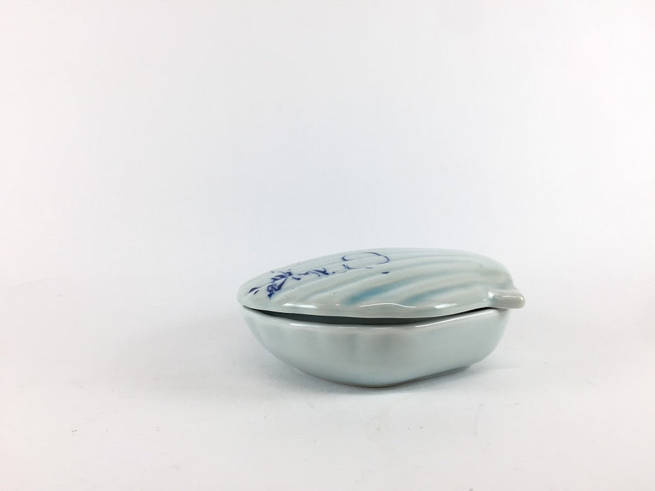 【SALE】染ツル草　貝型松花堂蓋物　11cm　有田焼【訳あり】