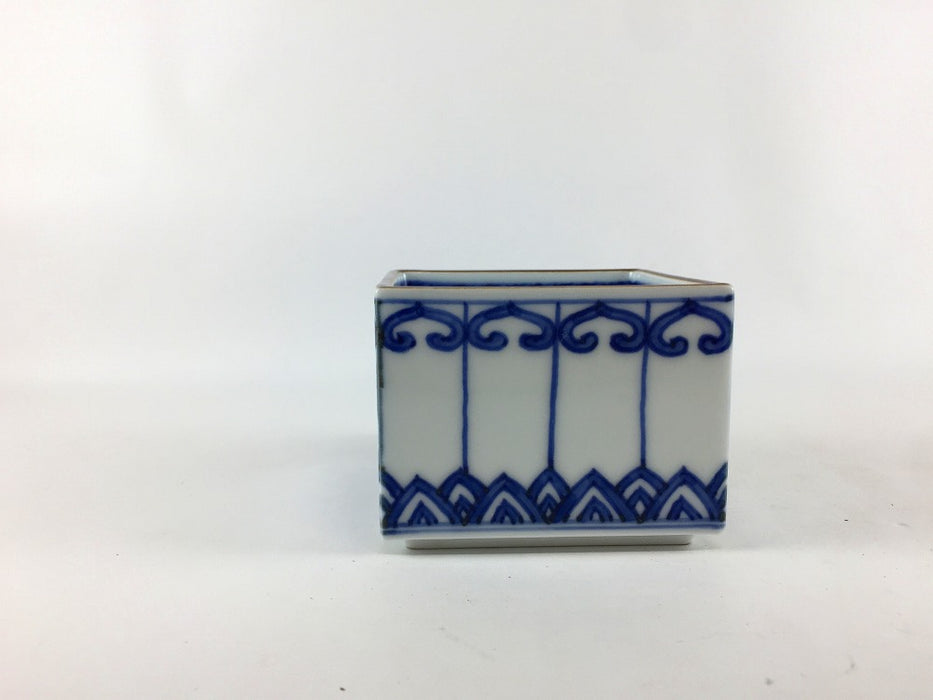 【SALE】70角箱　藍地紋　7cm　有田焼【訳あり】