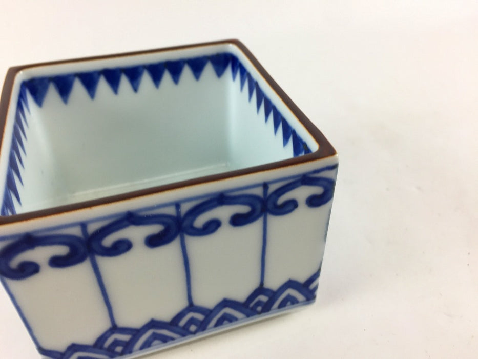 【SALE】70角箱　藍地紋　7cm　有田焼【訳あり】