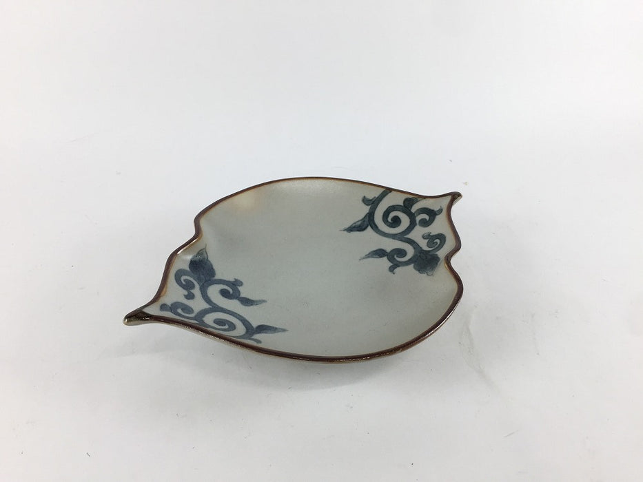 【SALE】160木ﾉ葉先付　古染唐草　16cm　有田焼【訳あり】