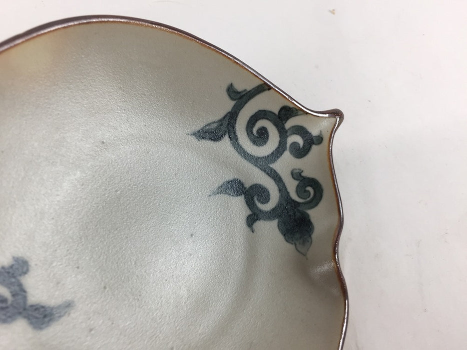 【SALE】160木ﾉ葉先付　古染唐草　16cm　有田焼【訳あり】
