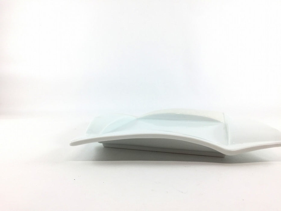 【SALE】白パール紙角皿　17cm　有田焼【訳あり】