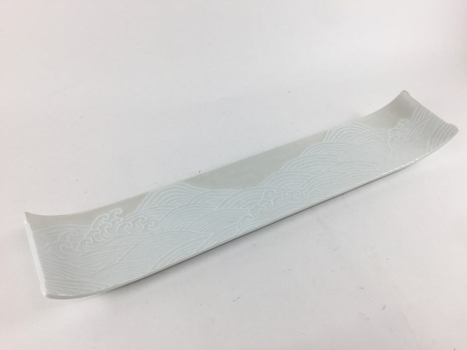 【SALE】325渕上り細皿　銀波彫　32cm　有田焼【訳あり】