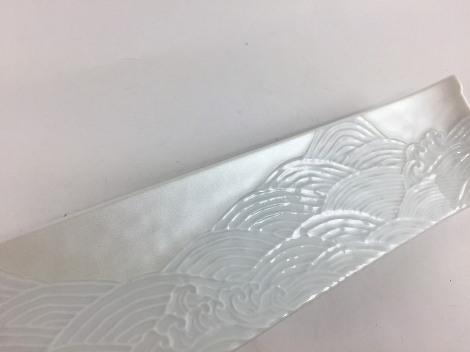 【SALE】325渕上り細皿　銀波彫　32cm　有田焼【訳あり】