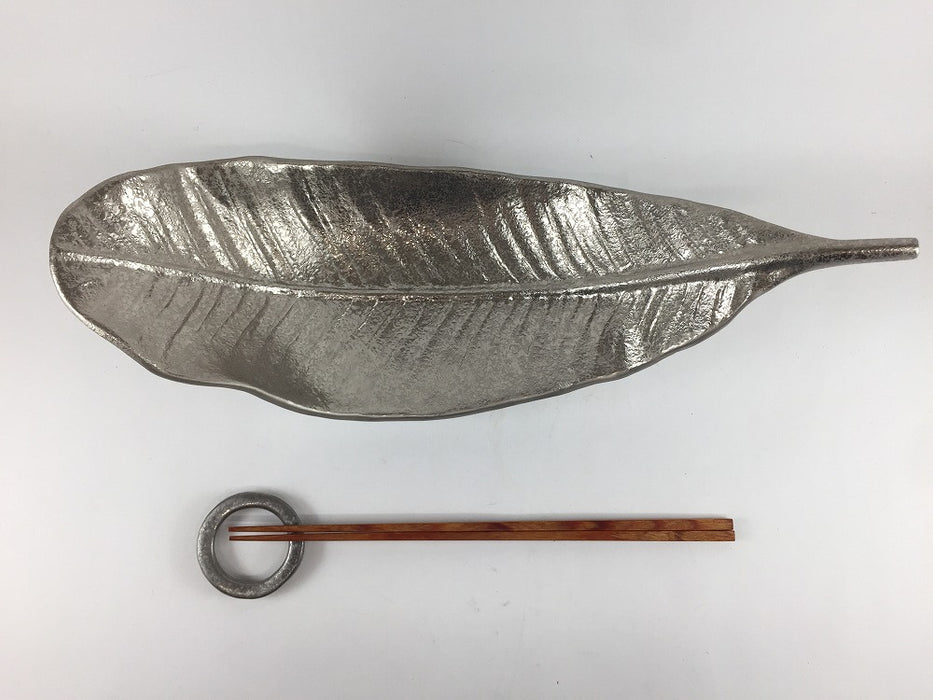 【SALE】320葉盛皿　白金　32cm　有田焼【訳あり】