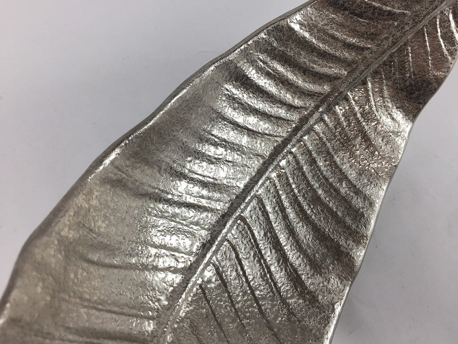 【SALE】320葉盛皿　白金　32cm　有田焼【訳あり】