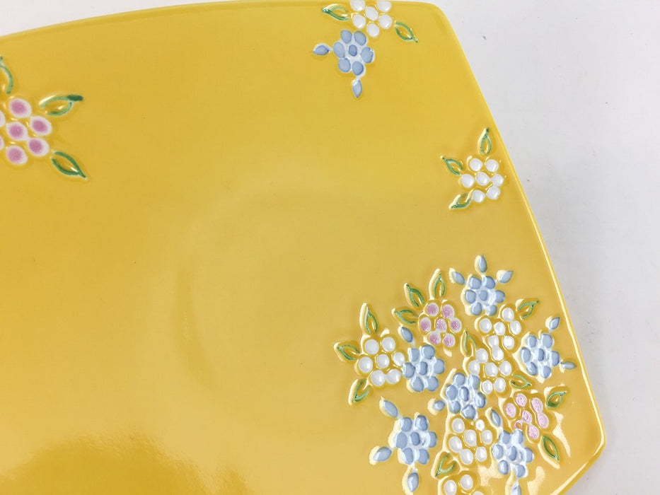 【SALE】165丸角高皿　黄花散し　16.5cm 　有田焼【訳あり】