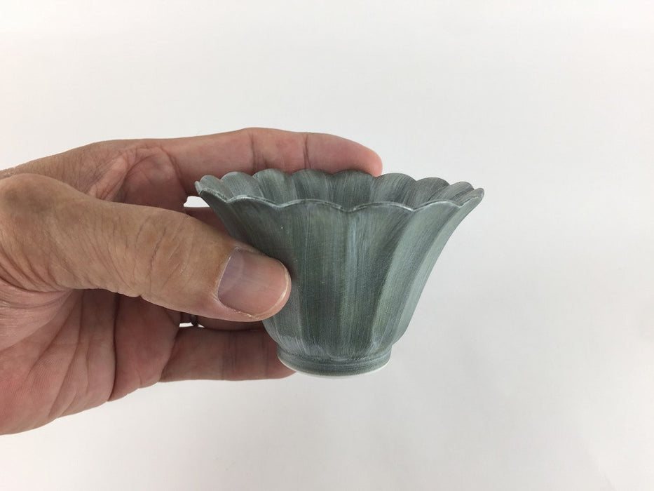 8cm菊割小小鉢.苔彩　伊万里焼