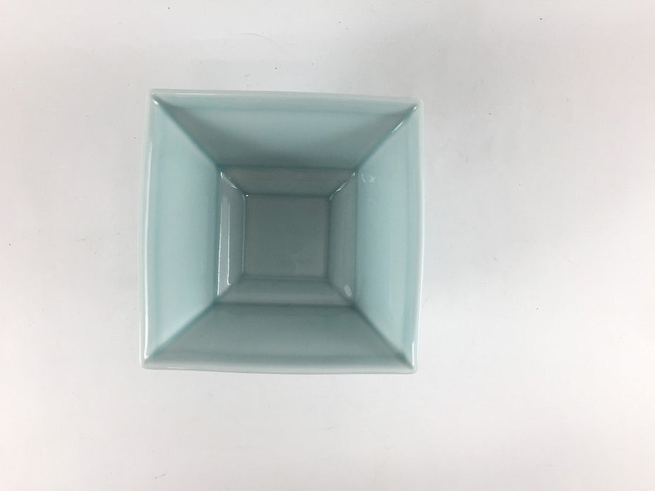 【SALE】反角小鉢　青白　10cm　有田焼【訳あり】