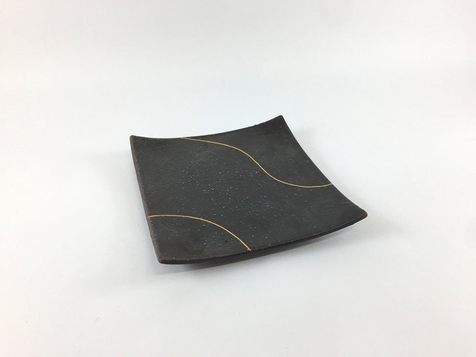 【SALE】黒ザラ目金ライン　角小皿(小)　11.5cm　有田焼【訳あり】