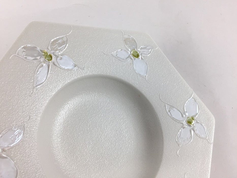 【SALE】180六角リム鉢　雪白ヤマボウシ　18cm　有田焼【訳あり】