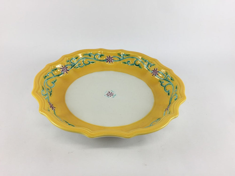 【SALE】桔梗向　黄唐草彫刻　19cm　有田焼【訳あり】