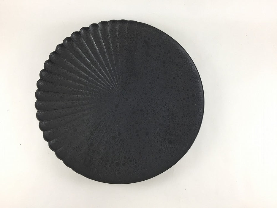 【SALE】230片菊割プレート　黒泡　23cm　有田焼【訳あり】