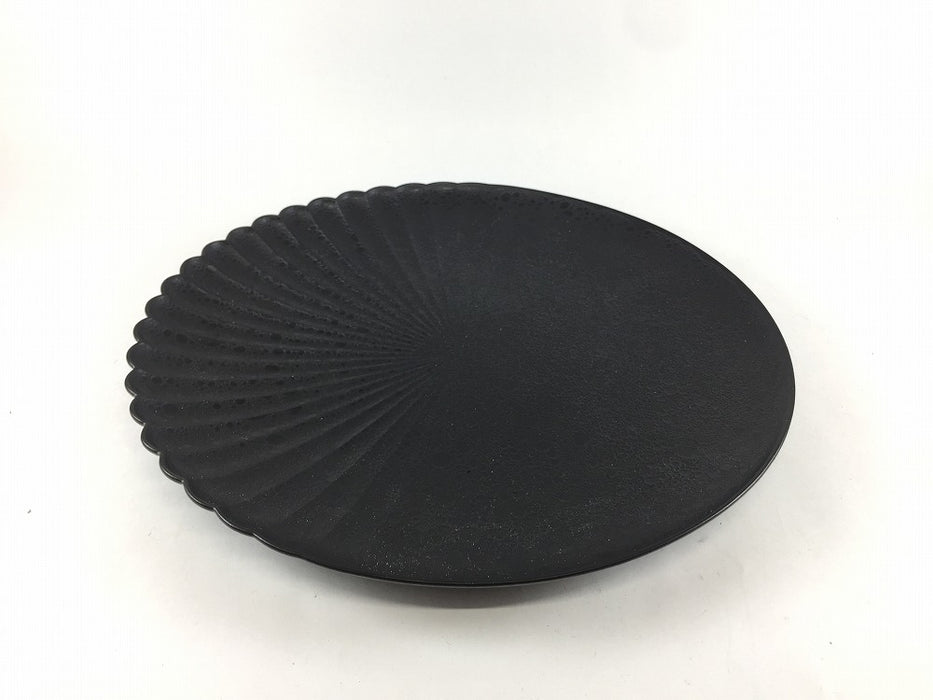 【SALE】230片菊割プレート　黒泡　23cm　有田焼【訳あり】