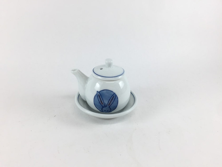 【SALE】うさぎ40cc醤油差し(台付)　8.5cm　有田焼【訳あり】