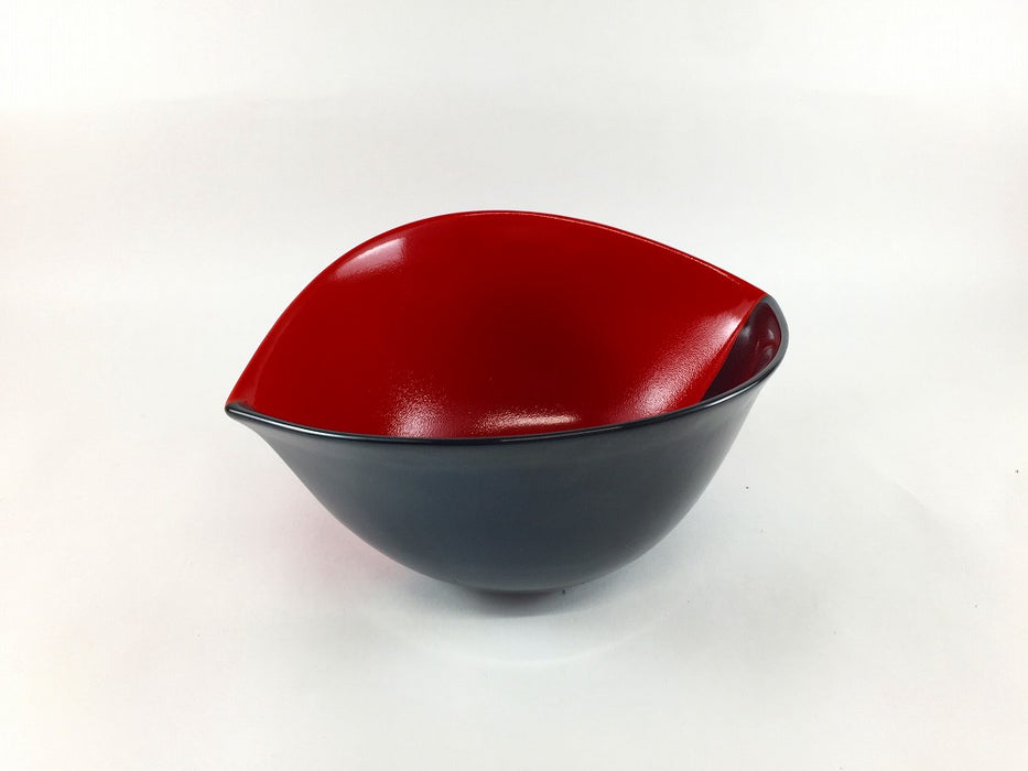 【SALE】リーフボール　赤黒　17.5cm　有田焼【訳あり】