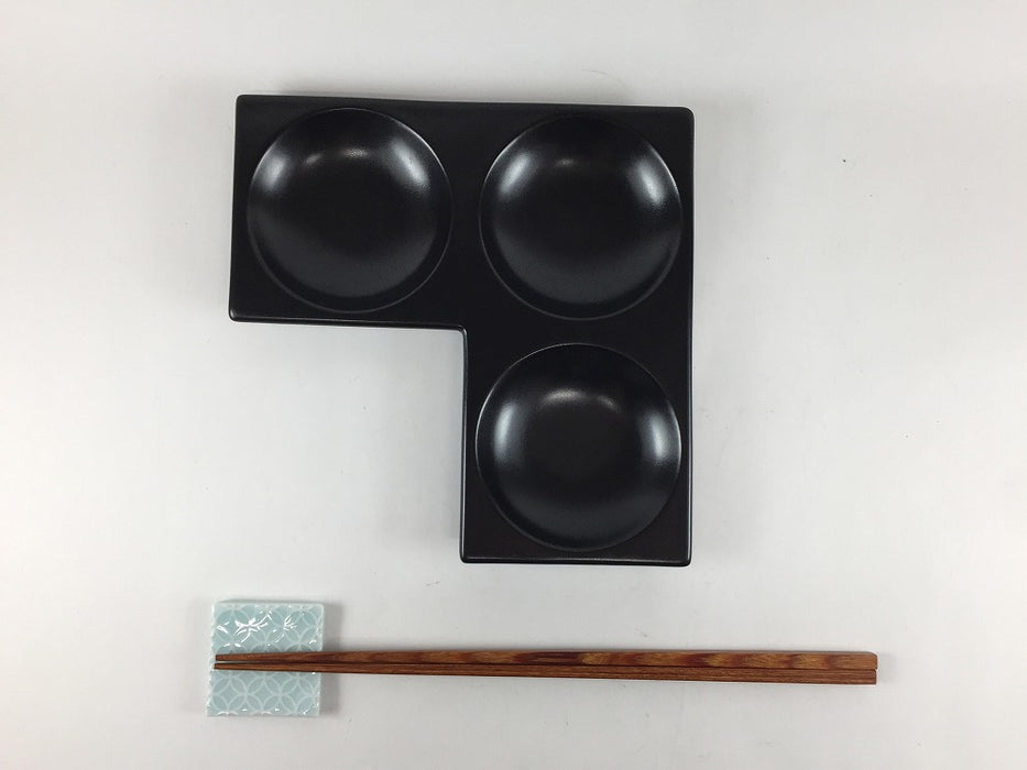 【SALE】Ｌ三品盛　(白磁/黒マット)　16.5cm 　有田焼【訳あり】