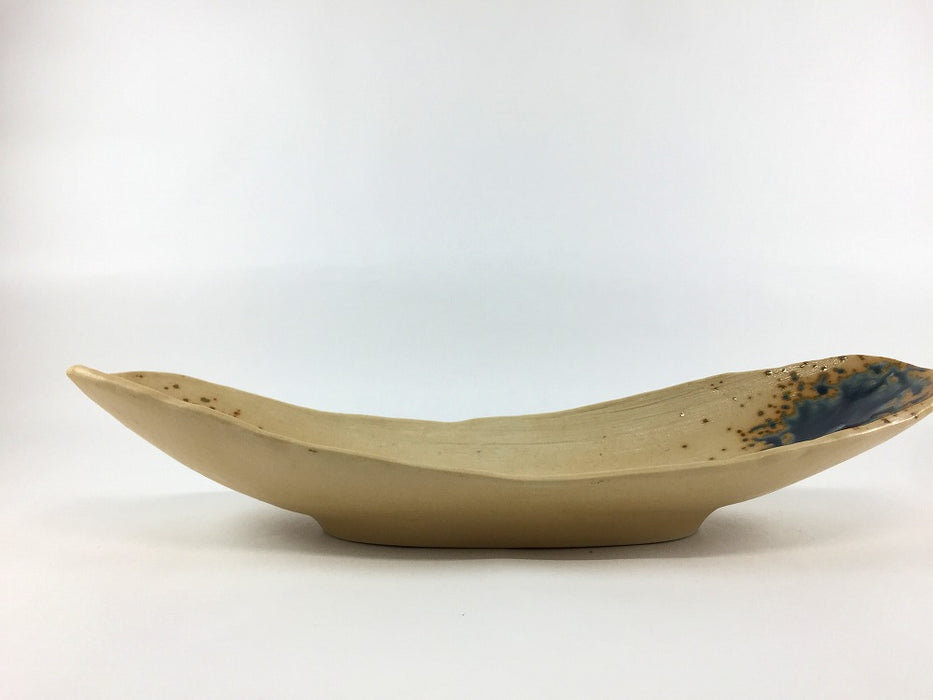 【SALE】白ザラメルリオリベ　二方流し向付　28cm　有田焼【訳あり】