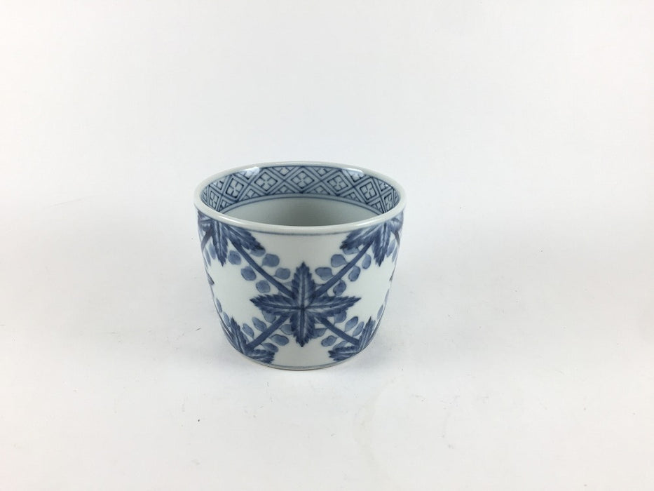 藤菱繋ぎ紋　蕎麦猪口(大)　8.5cm　有田焼(j.R)