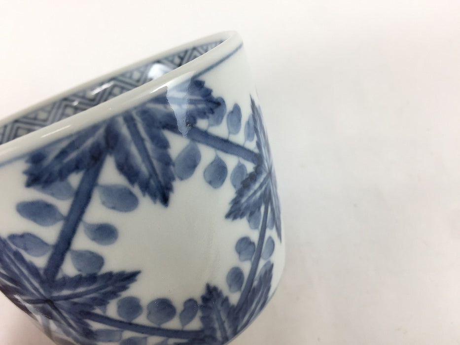 藤菱繋ぎ紋　蕎麦猪口(大)　8.5cm　有田焼(j.R)