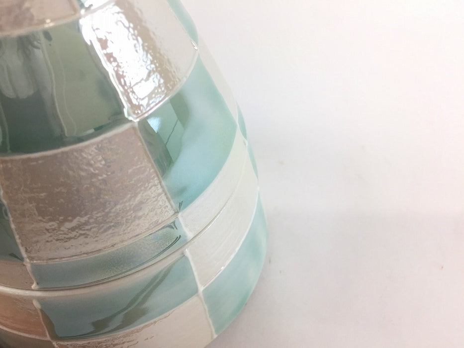 【SALE】円錐蓋物　青磁パール市松　11.5cm　有田焼【訳あり】