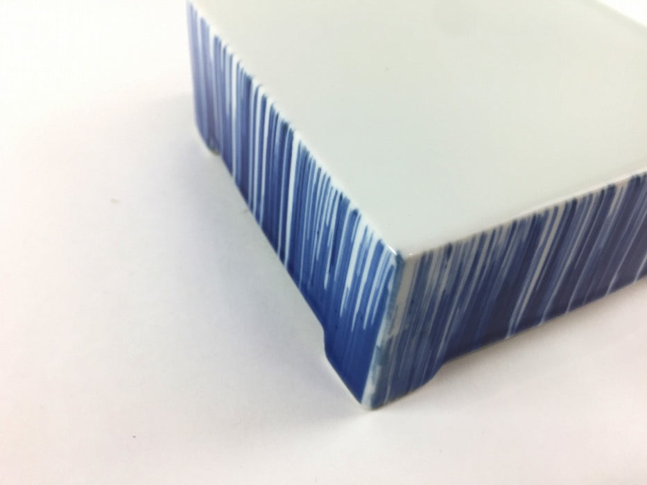 【SALE】立ゴス刷毛(外)　四足高角皿　11cm　有田焼【訳あり】