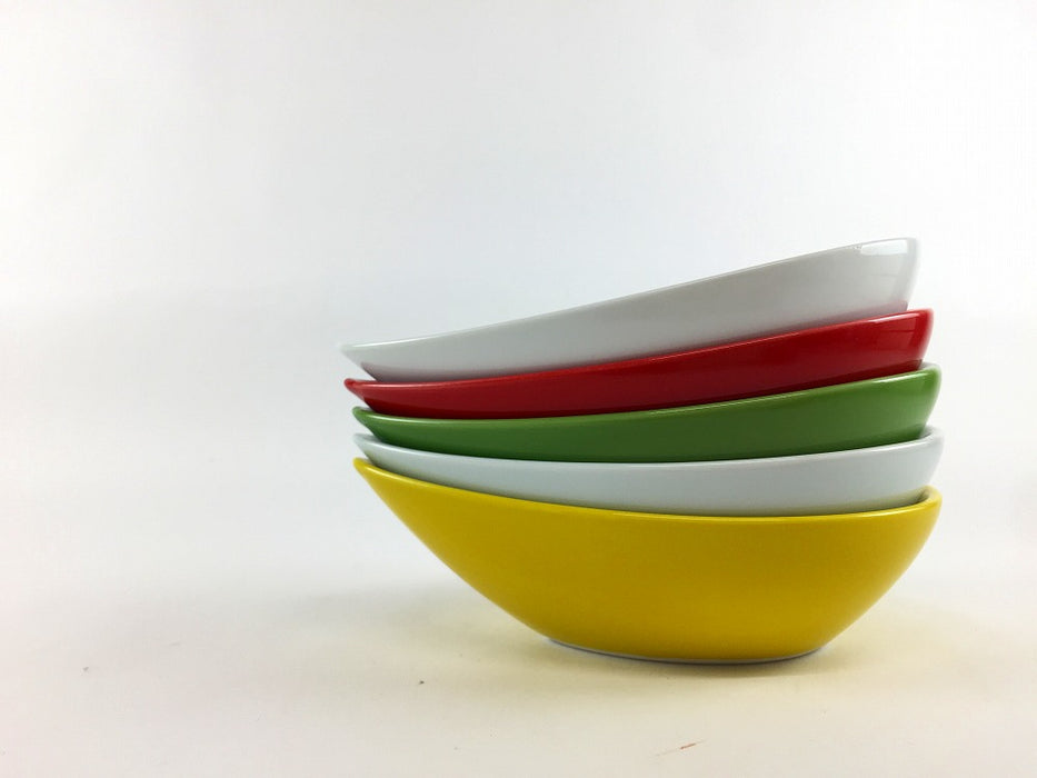 【1個価格】笹小鉢　(白磁/赤/緑/青磁/黄)　14cm　波佐見焼 (j.R)