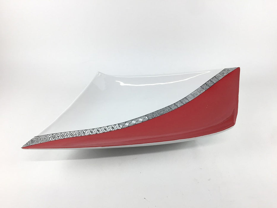 【SALE】錦赤塗地紋菱型口変皿　36cm　有田焼【訳あり】