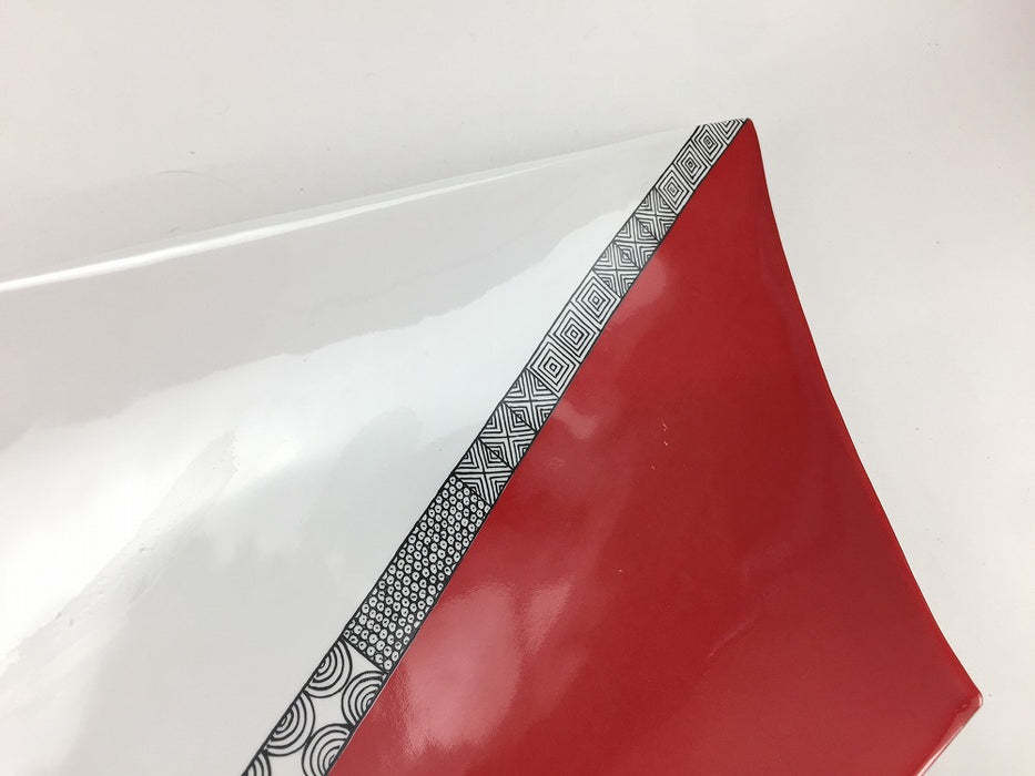 【SALE】錦赤塗地紋菱型口変皿　36cm　有田焼【訳あり】
